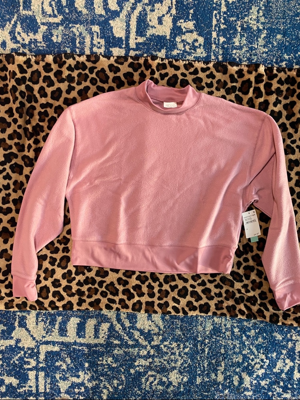 Abound Pink Crewneck Sweatshirt Size Medium NWT